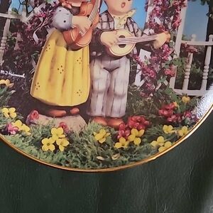 M.J.Hummel "Little Musicians" Plate